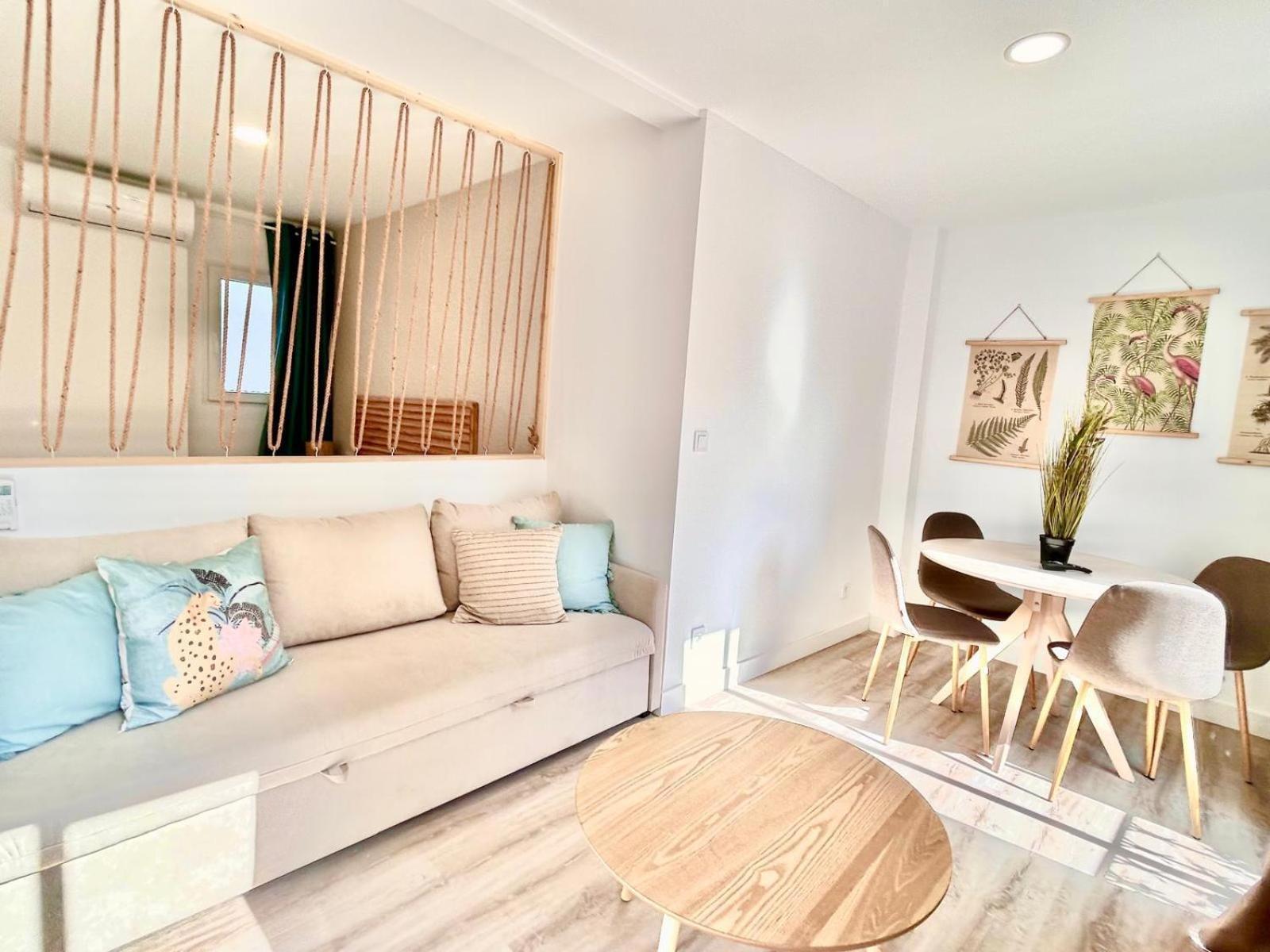 Appartement Nicole Gam à Alicante Extérieur photo